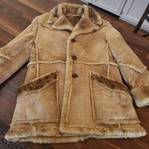 SHEEPSKIN COAT